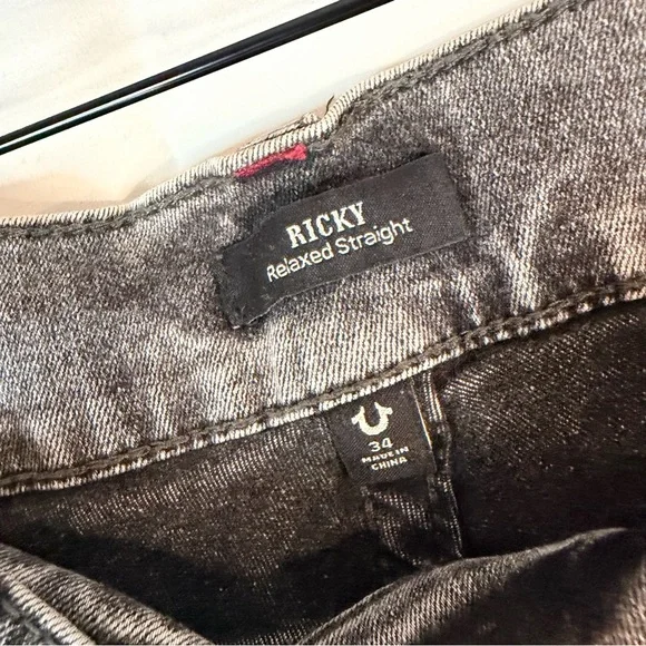 TRUE RELIGION Men’s Size 34 Denim Jeans Ricky Style Relaxed Straight Stretch